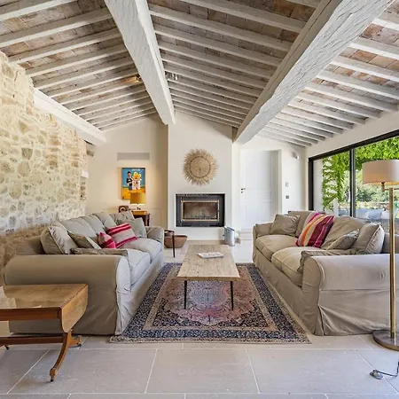 Before Making A Request, Read My Host Profile At Bottom Of Page # Luxury Private 6-bedroom Retreat Near Saint-tropez