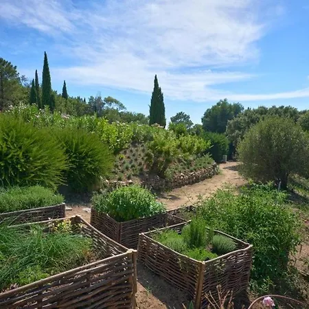 Before Making A Request, Read My Host Profile At Bottom Of Page # Luxury Private 6-bedroom Retreat Near Saint-tropez Villa Grimaud