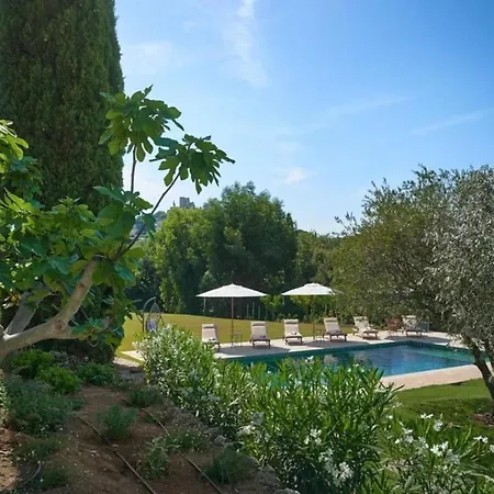 Before Making A Request, Read My Host Profile At Bottom Of Page # Luxury Private 6-bedroom Retreat Near Saint-tropez Villa Grimaud